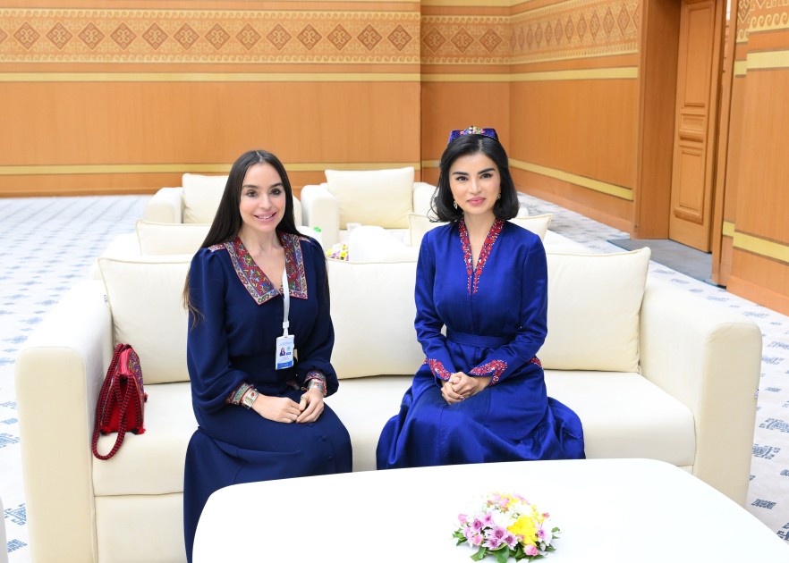 Prezidentlərin qızları görüşdü -FOTOLAR